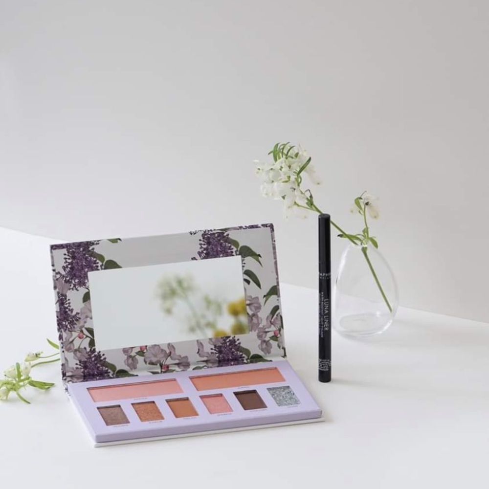 Sakura + Sage - Vegan Eyeshadow & Blush Palette